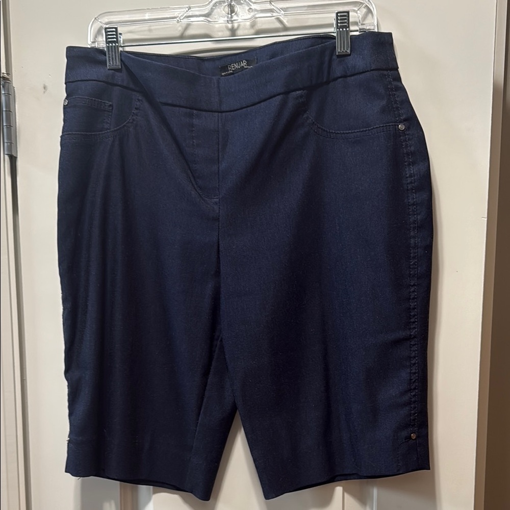 Renuar Blue Bermuda Shorts Casual Style